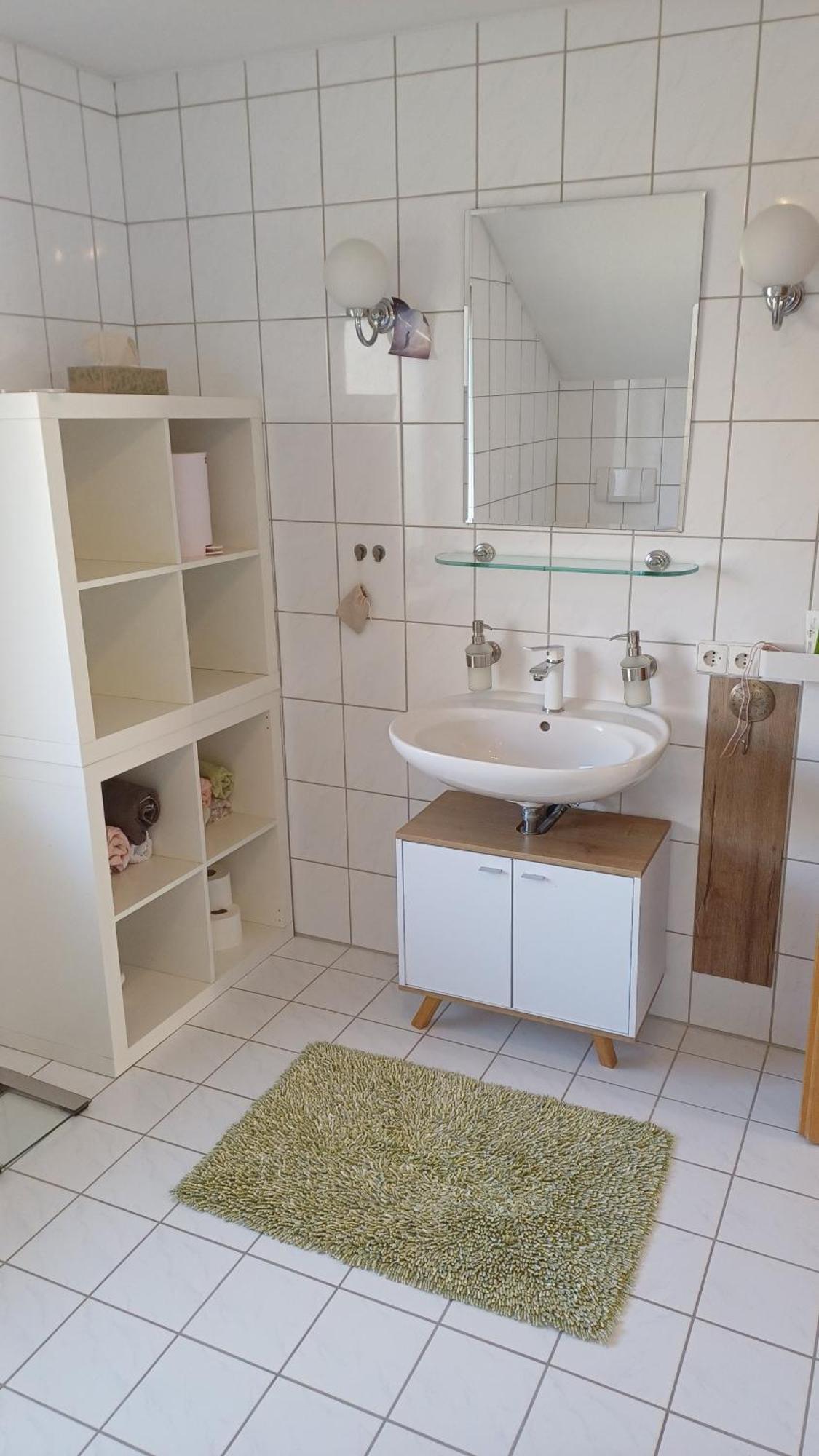Helle Schoene Dachgeschosswohnung Mit Balkon Щоках Екстериор снимка